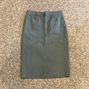 Main Street Exchange skirt